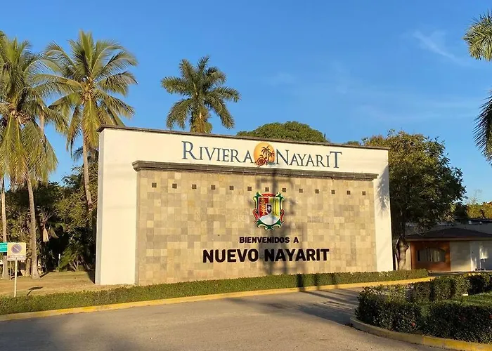 Nuevo Vallarta Lovely 2 Bedroom Condo Pool Front