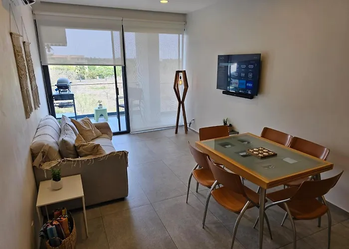 Aria Ocean-New Fully Equipped Apt Exclusive Zone